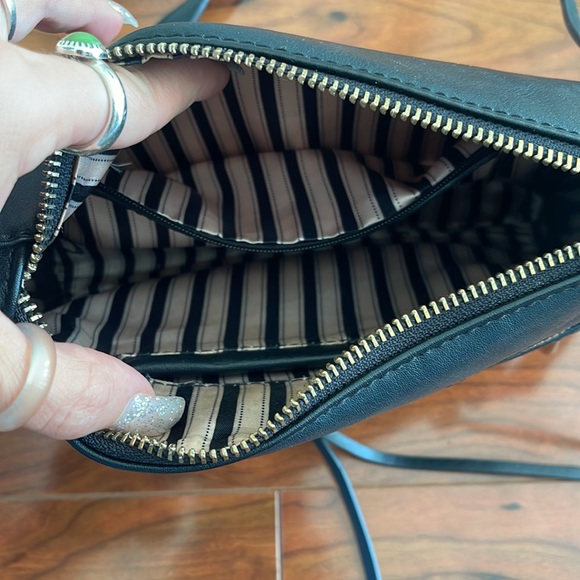 COPY - Black Vegan Leather Crossbody Bag Purse with Gold Hardware - Picture 10 of 15